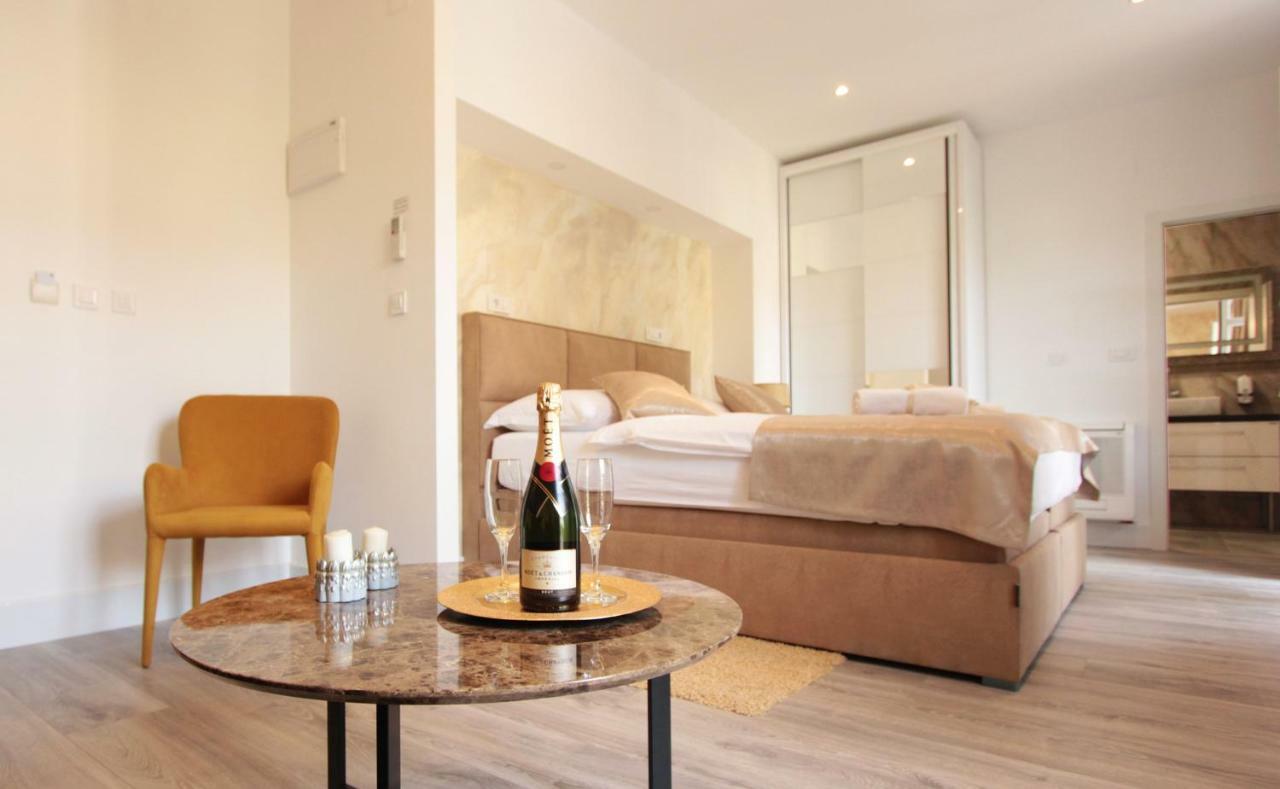 Well Of Life Luxury Rooms Split Eksteriør bilde